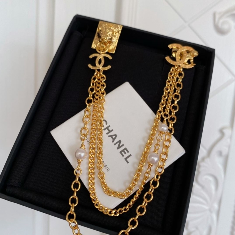 Ch**el necklaces